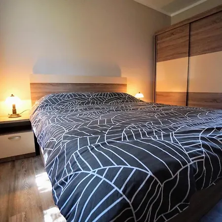 Kristijana 3* Crveni Vrh