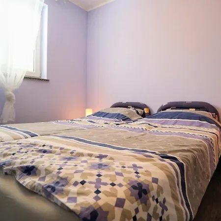 Kristijana Crveni Vrh