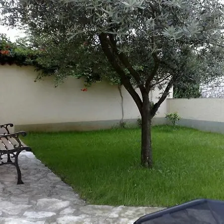 Kristijana 3* Crveni Vrh