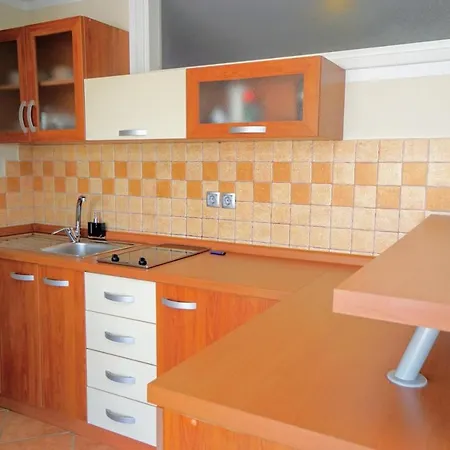 Kristijana بيت ضيافة كرفني فره
